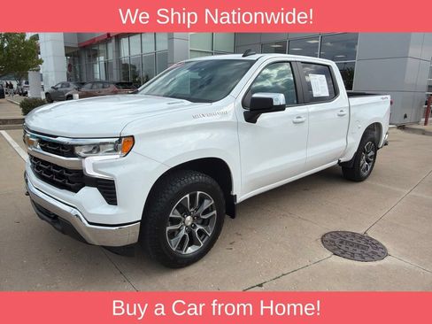 Used 2024 Chevrolet Silverado 1500 LT AWD/4WD image 2