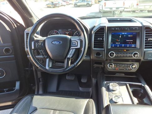 Used 2021 Ford Expedition Max Limited image 14