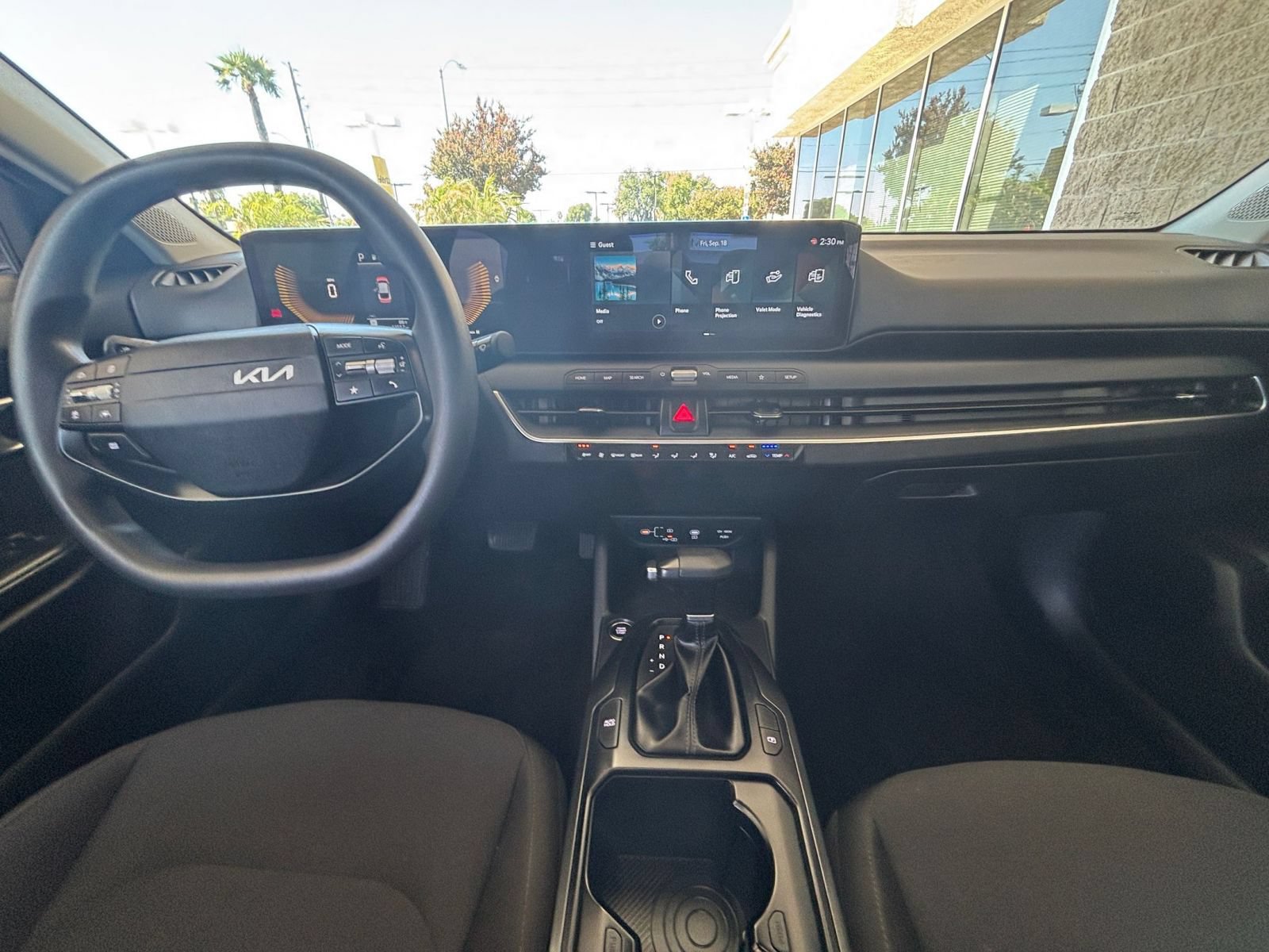 Used 2026 Kia K4 FWD image 32