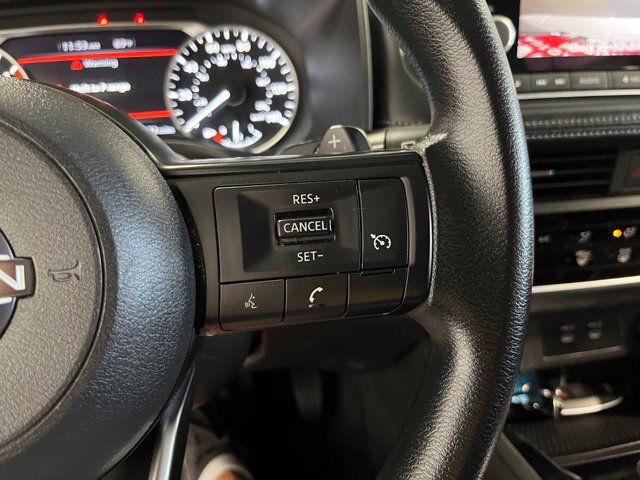 Used 2024 Nissan Rogue S AWD/4WD image 27