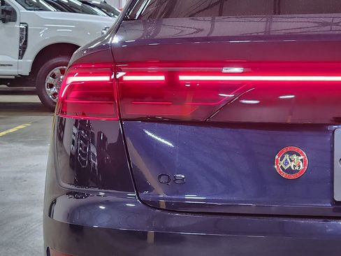 Used 2025 Audi Q8 Premium Plus image 20