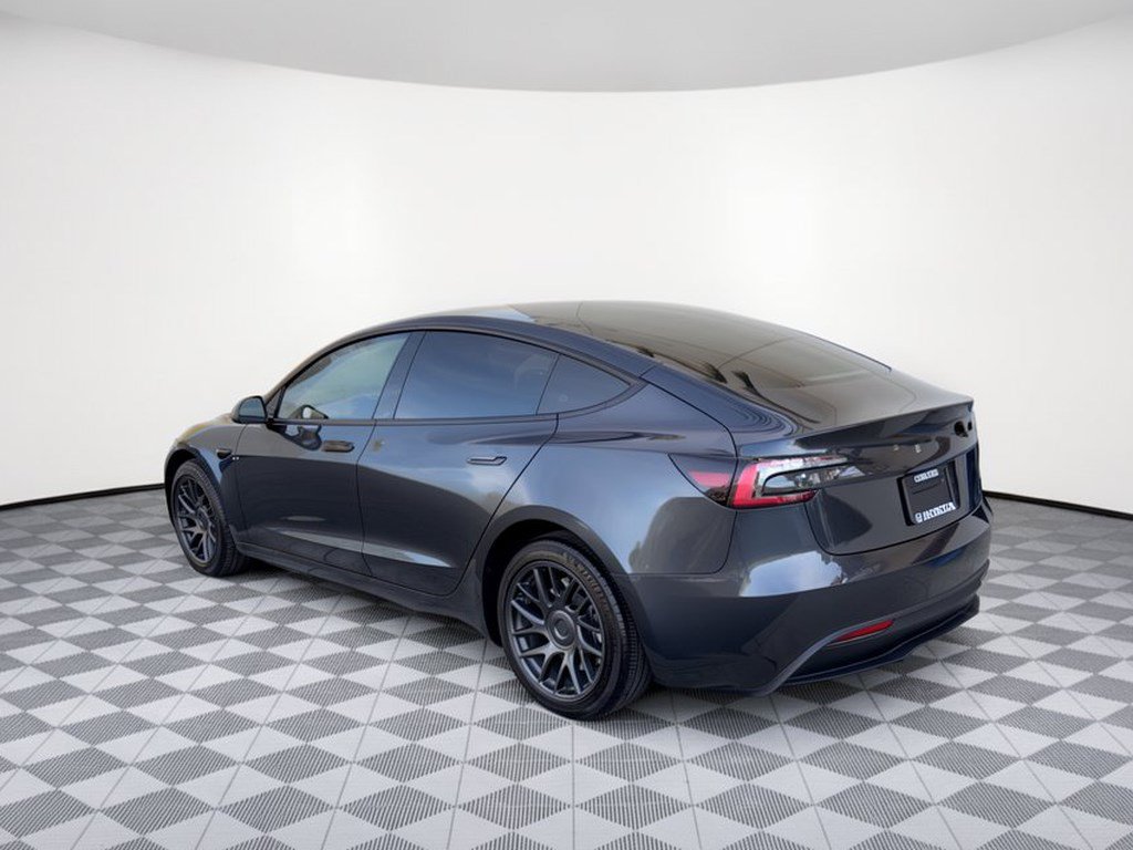 Used 2025 Tesla Model 3 Long Range RWD image 3