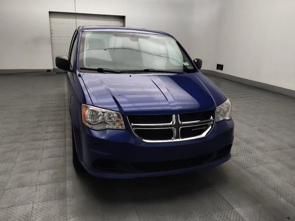 Used 2019 Dodge Grand Caravan SE w/ UConnect Hands-Free Group FWD image 14