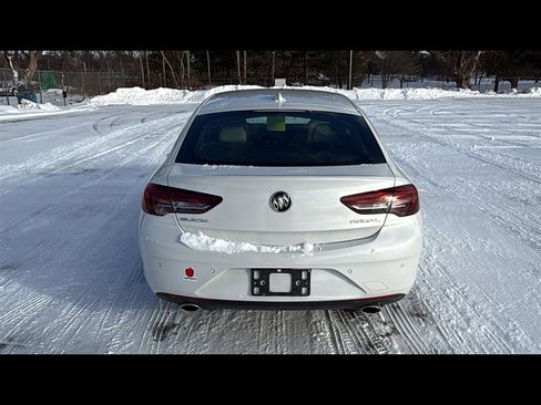 Used 2018 Buick Regal Essence w/ Driver Confidence Package #1 image 30