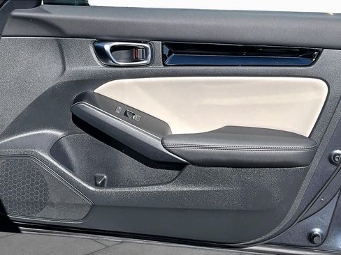 Used 2024 Honda Civic Touring image 22
