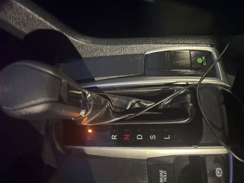 Used 2020 Honda Civic LX image 11