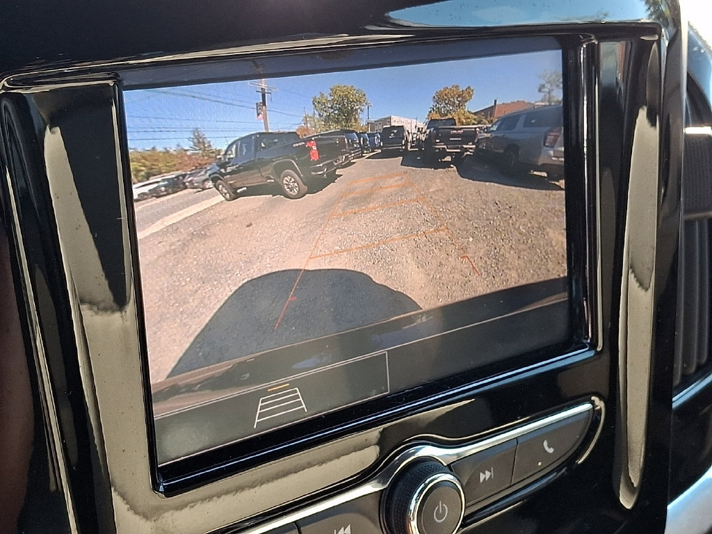 Used 2023 Chevrolet Traverse LS w/ Safety Package AWD/4WD image 18