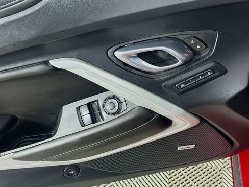 Used 2016 Chevrolet Camaro SS image 24