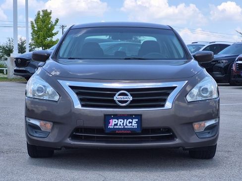 Used 2015 Nissan Altima 2.5 S w/ Special Edition Package FWD image 2