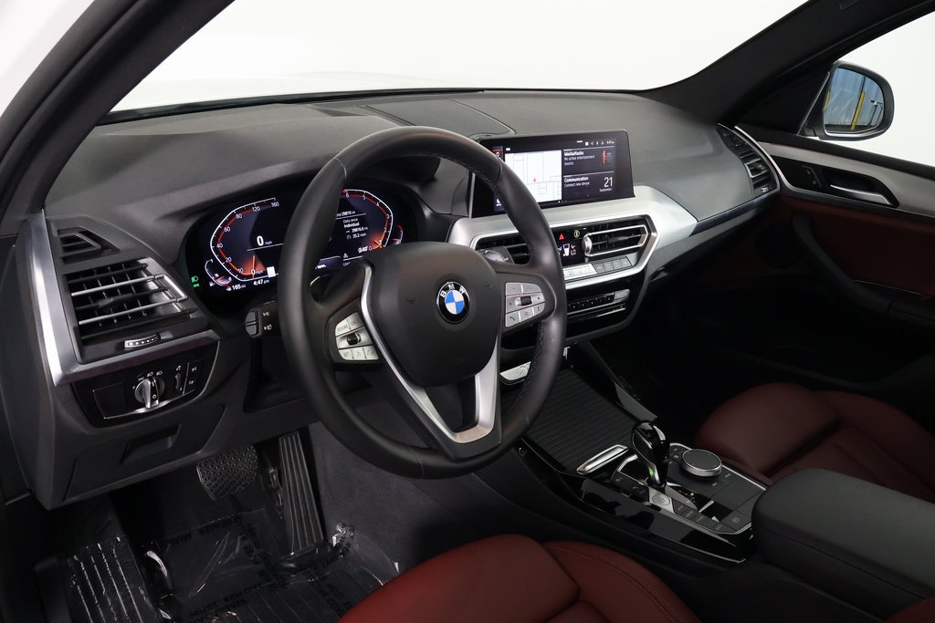 Certified 2024 BMW X3 sDrive30i w/ Convenience Package RWD image 7