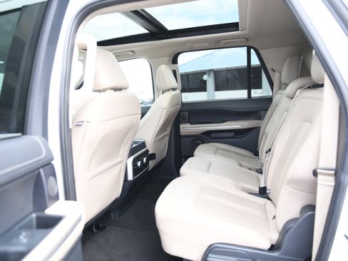 Used 2024 Ford Expedition Max Limited image 14