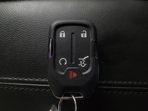 Used 2023 GMC Terrain SLE w/ Driver Convenience Package AWD/4WD image 32