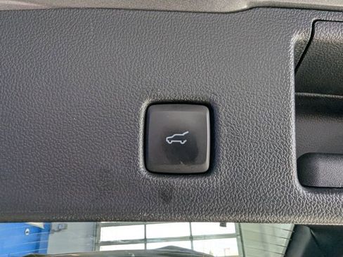 Used 2023 Ford Escape ST-Line image 9