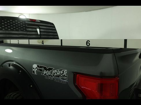 Used 2019 Ford F150 XLT w/ Equipment Group 302A Luxury AWD/4WD image 12