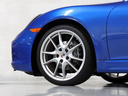 Used 2014 Porsche Cayman RWD image 6