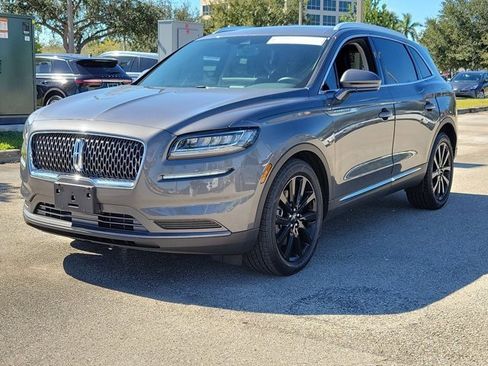 Certified 2023 Lincoln Nautilus Reserve w/ Monochromatic Package image 3