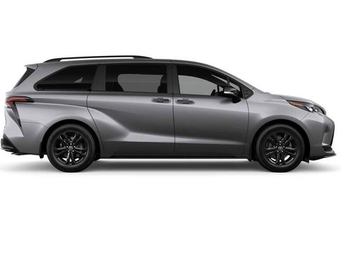 New 2026 Toyota Sienna XSE image 12