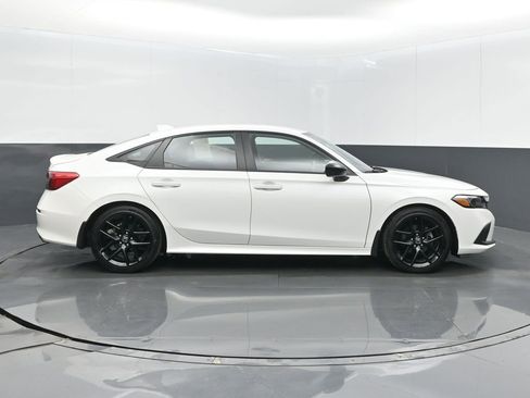 Certified 2024 Honda Civic Sport image 25