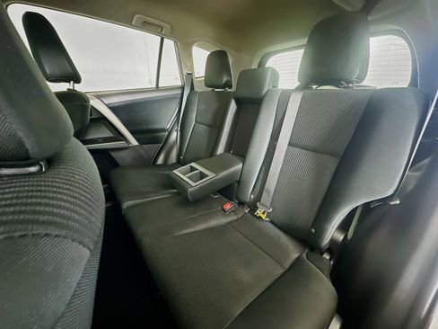 Used 2016 Toyota RAV4 LE image 25
