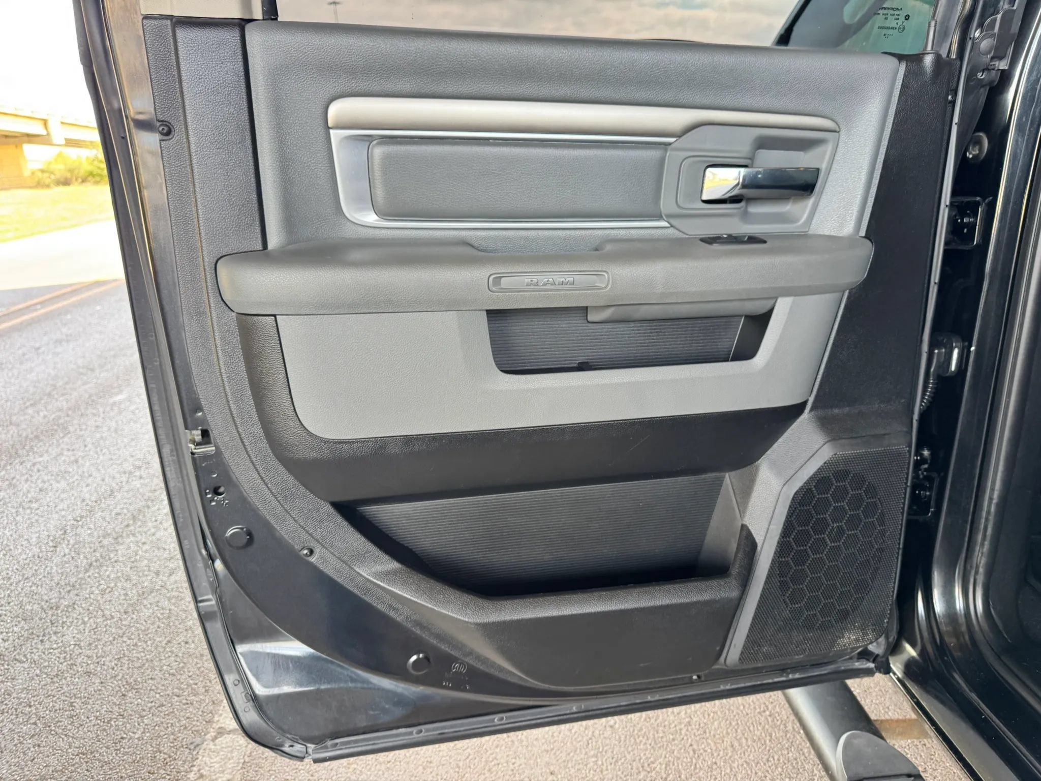 Used 2018 RAM 1500 Lone Star RWD image 18