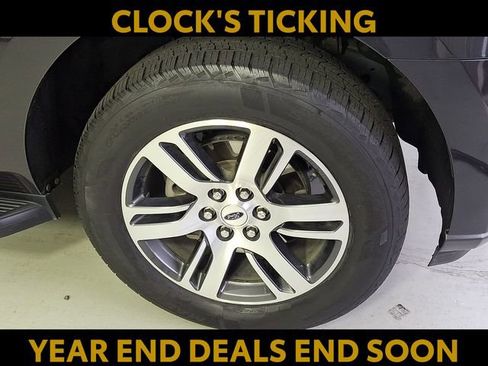 Used 2024 Ford Expedition Max Limited image 9