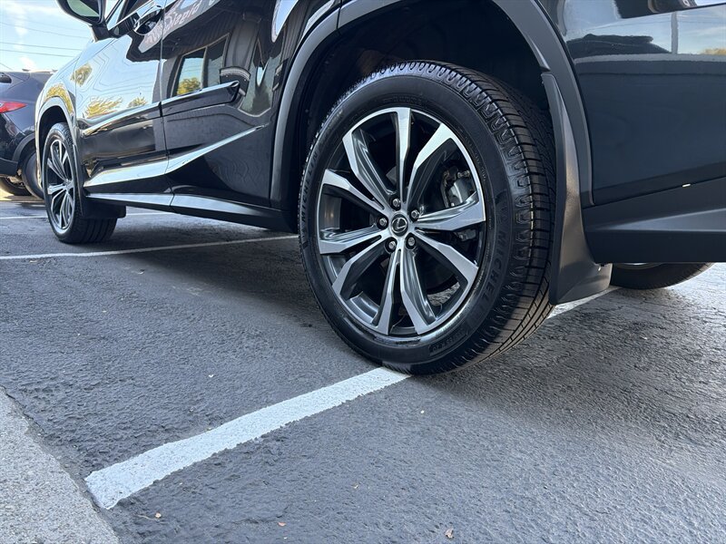 Used 2021 Lexus RX 350 AWD w/ Premium Package image 6
