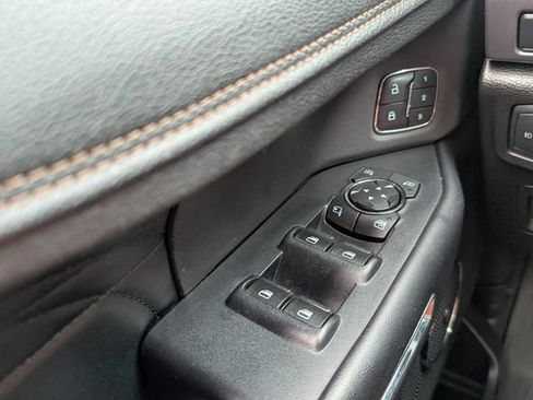 Used 2018 Ford Expedition Max Platinum image 40