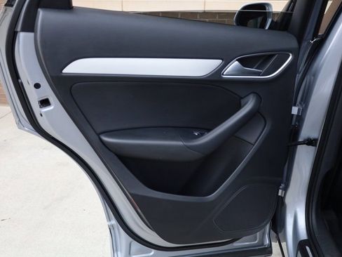 Used 2018 Audi Q3 2.0T Premium image 19