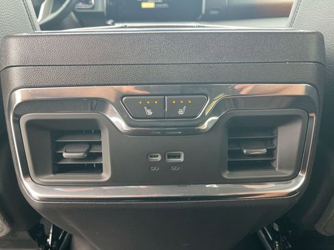 Used 2024 GMC Sierra 1500 Denali w/ Denali Reserve Package image 14