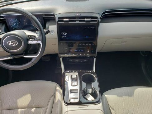 Used 2024 Hyundai Tucson Limited image 18