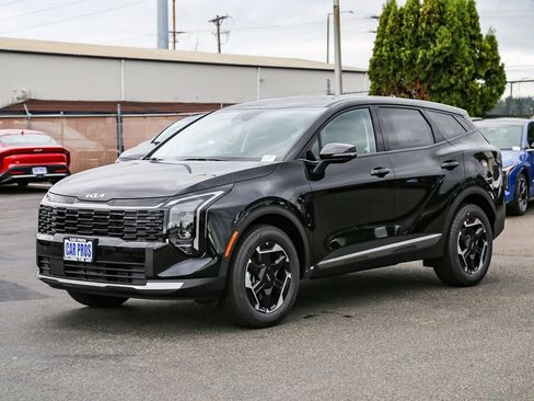 Certified 2026 Kia Sportage S AWD/4WD image 4