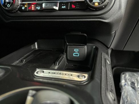 New 2025 Ford Bronco Outer Banks image 49