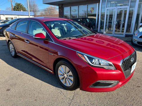 Used 2016 Hyundai Sonata SE image 4