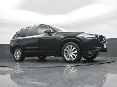 Used 2019 Volvo XC90 T6 Momentum w/ Protection Package Premier image 52