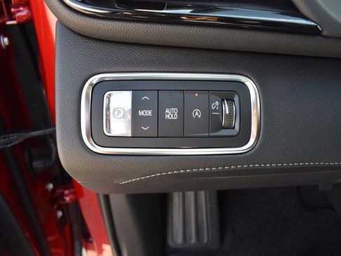 New 2026 Buick Enclave Avenir w/ Super Cruise Package image 17