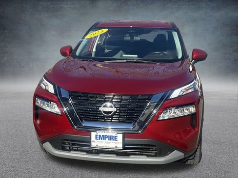 Used 2023 Nissan Rogue SV image 12