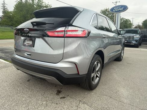 Used 2023 Ford Edge SEL w/ Convenience Package AWD/4WD image 5