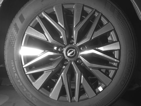 Used 2025 Nissan Altima 2.5 SV image 15