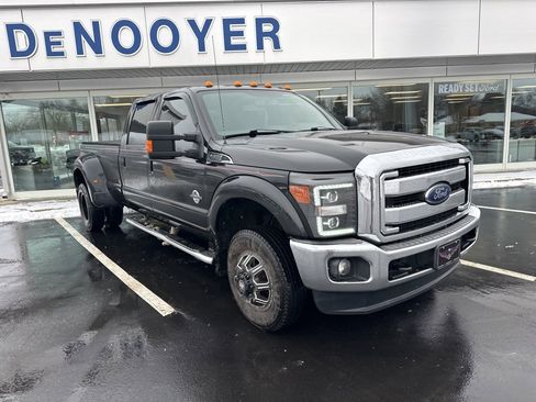 Used 2014 Ford F350 Lariat w/ Lariat Ultimate Package image 2