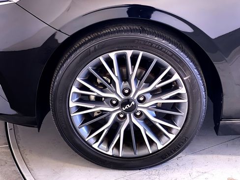 Certified 2023 Kia Forte GT-Line w/ GT-Line Technology Package FWD image 12