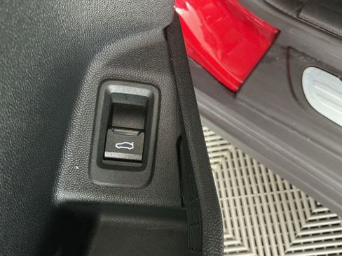 Certified 2025 MINI Cooper S image 23