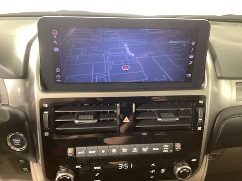 Certified 2023 Lexus GX 460 Luxury w/ Sport Design Package AWD/4WD image 27