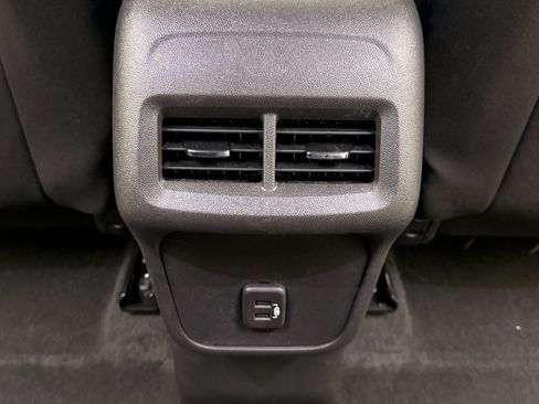 Used 2024 Chevrolet Equinox LS w/ LS Convenience Package AWD/4WD image 16