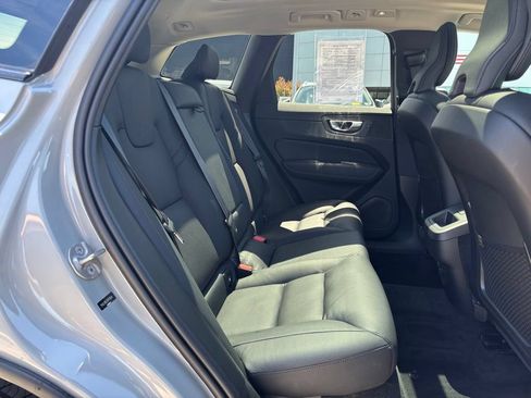 Certified 2024 Volvo XC60 B5 Plus w/ Protection Package Premier AWD/4WD image 25