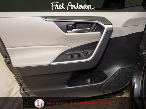 Used 2023 Toyota RAV4 XLE Premium FWD image 13