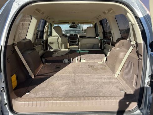 Used 2015 Lexus GX 460 image 33