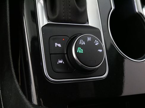 Used 2022 Chevrolet Blazer Premier image 29