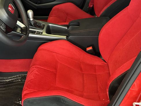 Used 2025 Honda Civic Type R image 13