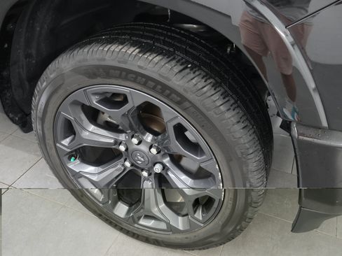Used 2021 RAM 1500 Limited w/ Night Edition AWD/4WD image 3
