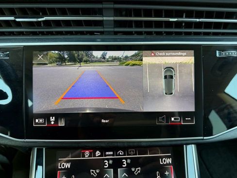 Used 2023 Audi Q8 Premium Plus w/ Premium Plus Package image 23